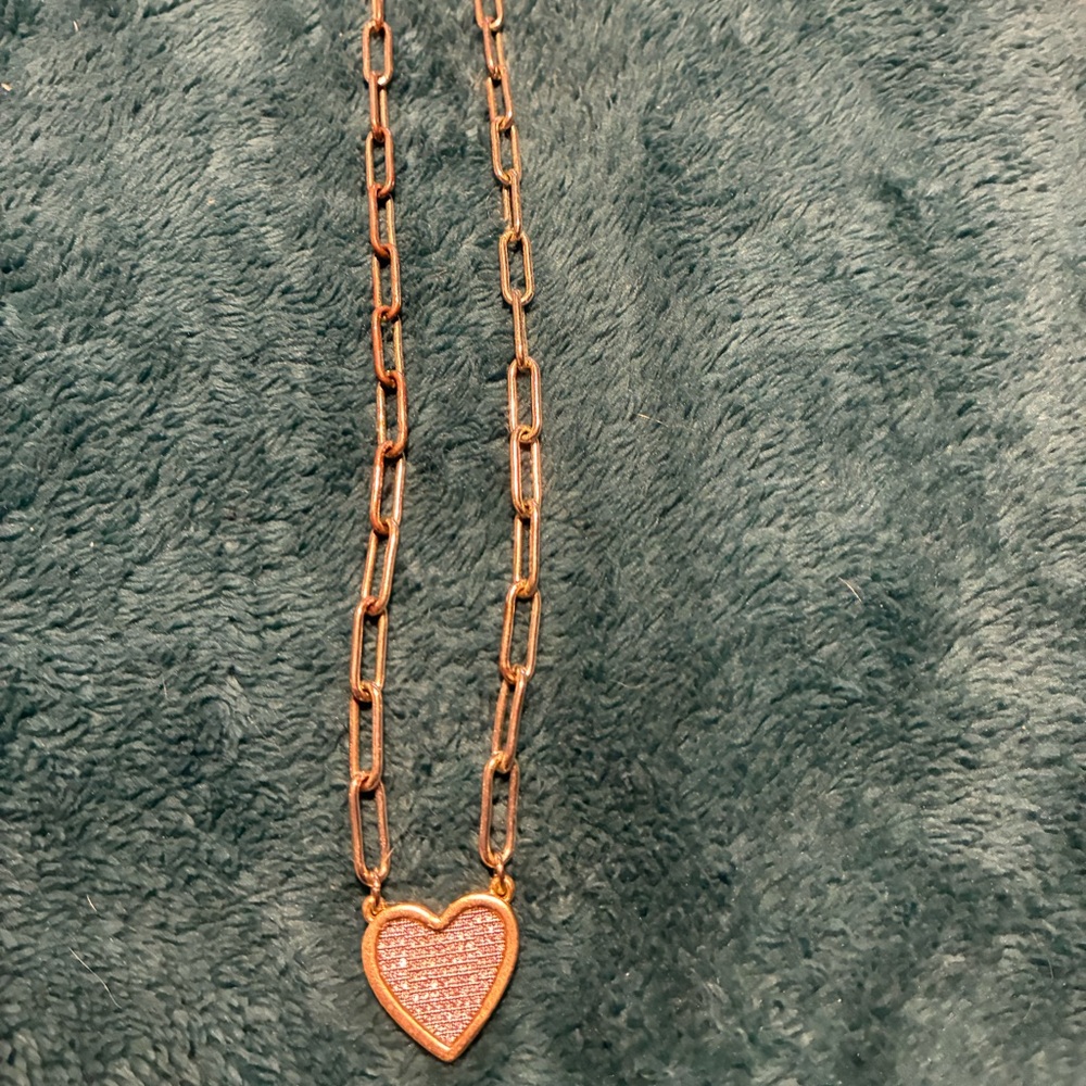 Elegant Gold Chain Necklace